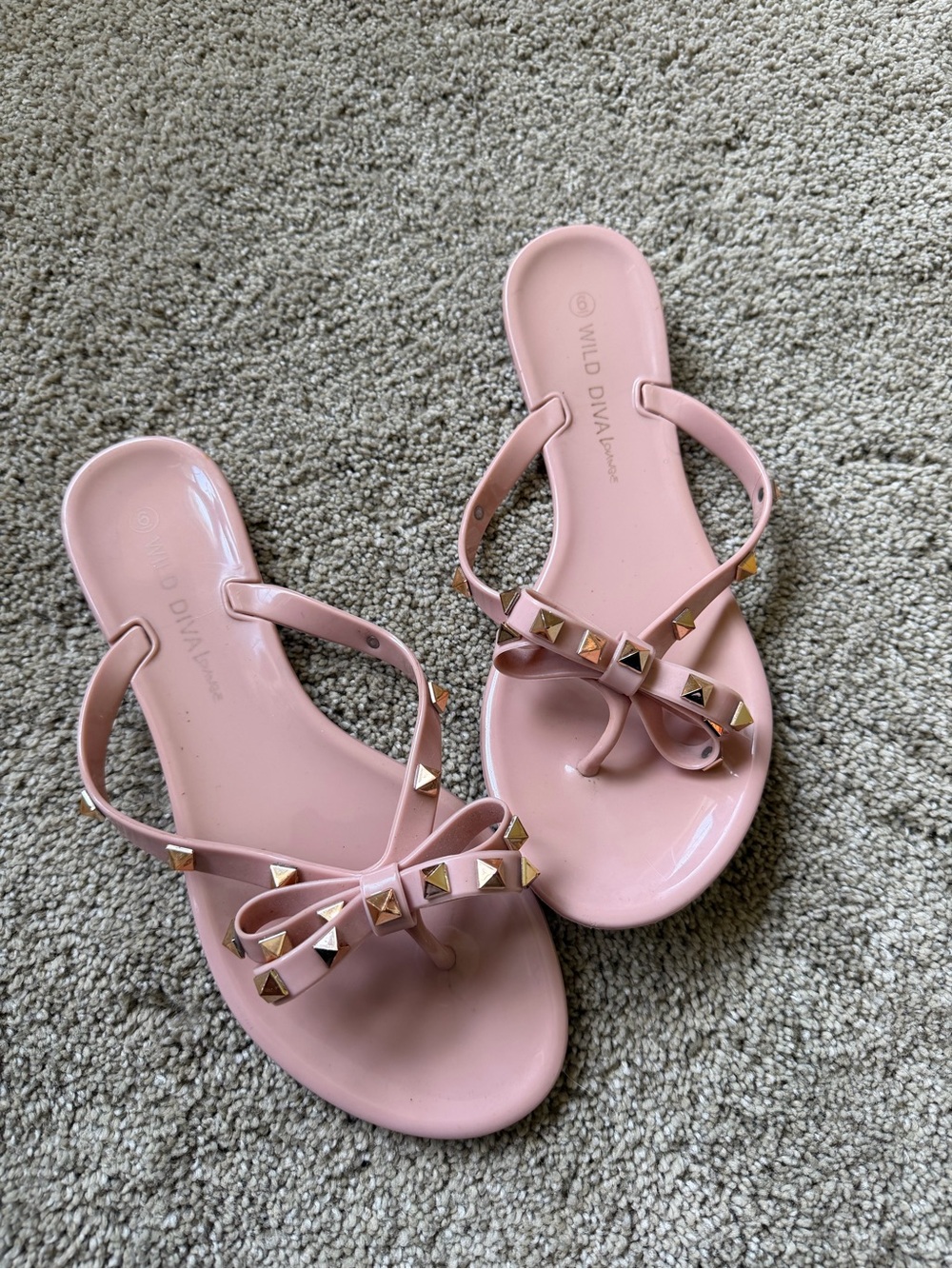 Wild Diva Pink Jelly Bow Stud Thong Sandals